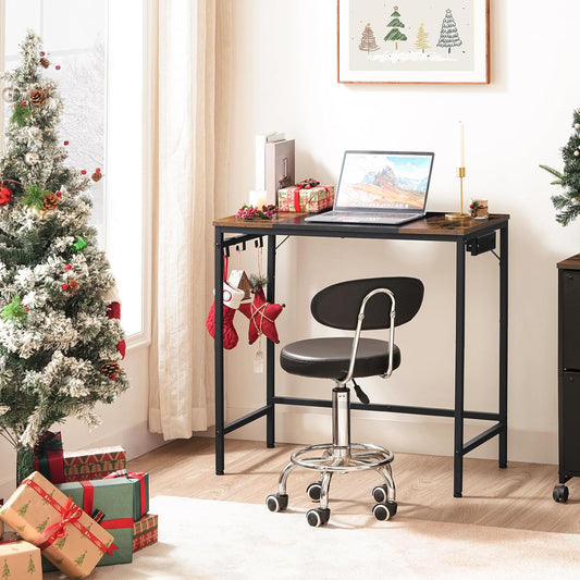 Computer Desk, Home Office Desk with Power Outlet, Modern Study Writing Desk with 3 Hooks for Study Room, Home Office, Sturdy and Stable, Easy to Assemble, Rustic Brown and Black BF40UDN01