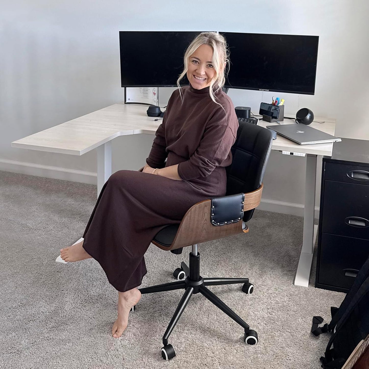 Home Office Desk Chair with Caster Wheels, Walnut Craftsmanship, Ergonomic Curved Back and Arms, Faux Leather, Height Adjustable, Computer Chair for Desk Work, Executive Task, Conference Rooms - Green