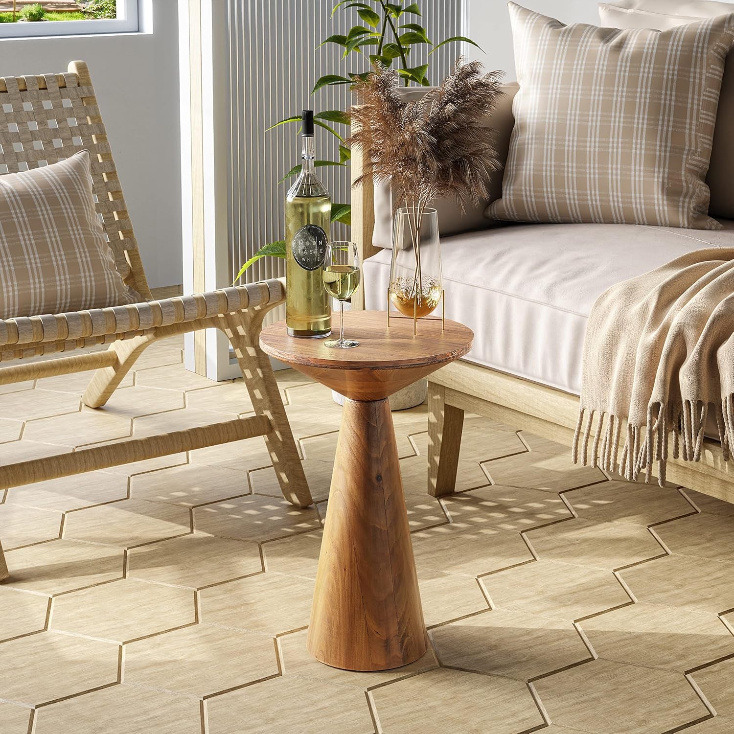 Small Pedestal End Table round Farmhouse Martini Table Wood Plant Stand Rustic Drink Table for Small Space Living Room, Walnut