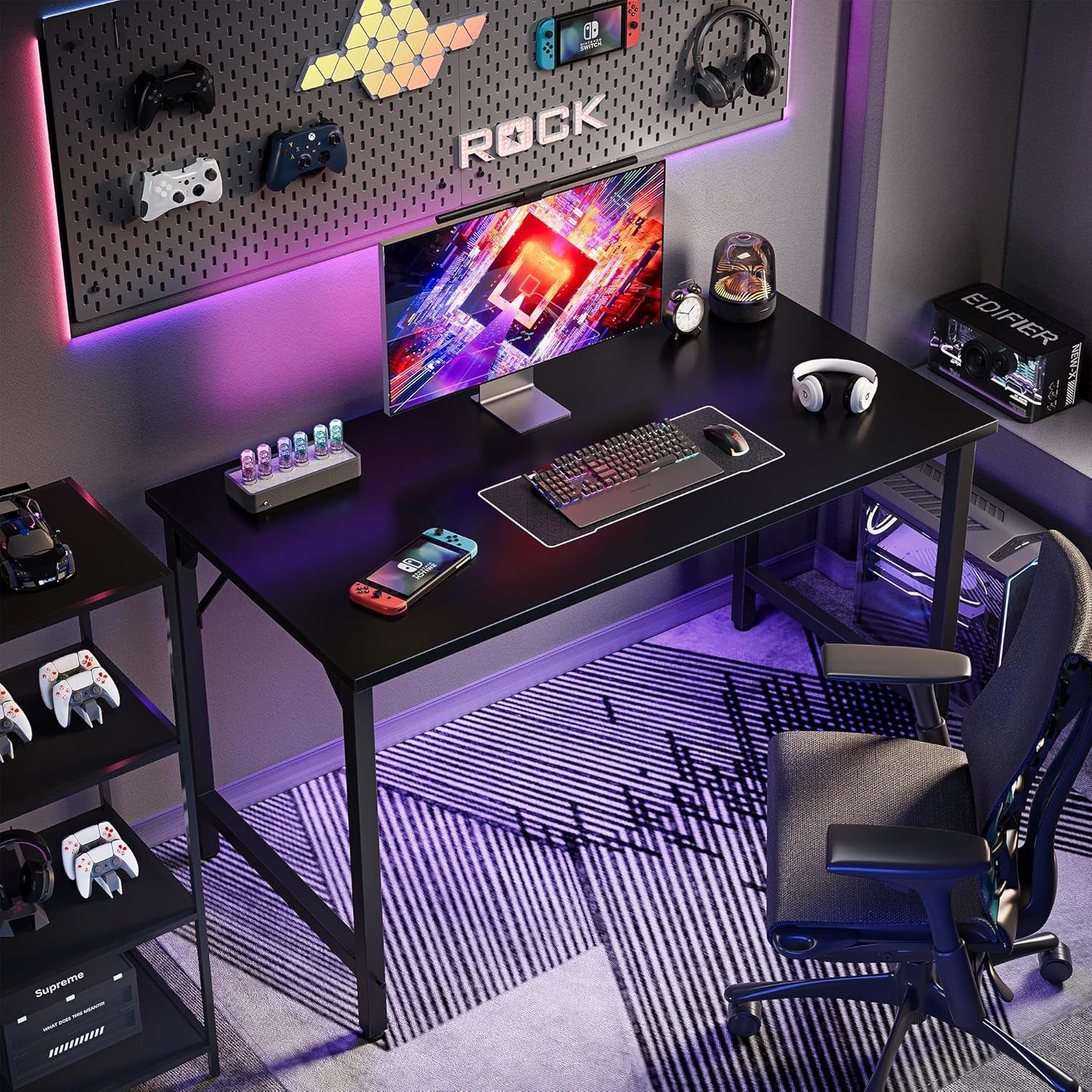 32 Inch Computer Desk, Small Home Office Desk Study Writing Kid Table for Small Spaces, Simple PC Gaming Desk, Adjustable Feet, Black