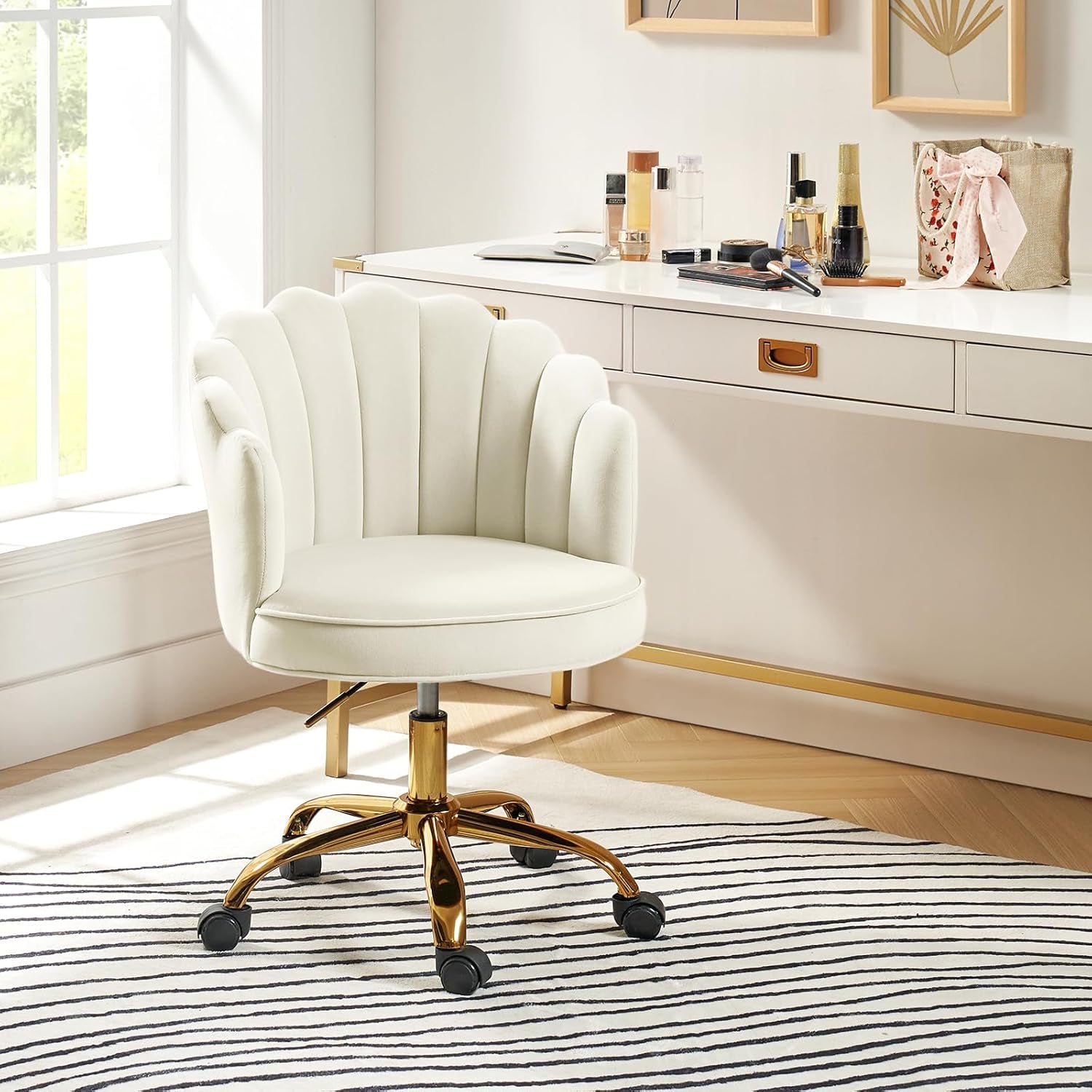 Velvet Home Office Desk Chair with Gold Base, Adjustable Swivel Task Chair for Vanity, Women'S Modern Cute Shell Back Upholstered Design, for Living Room, Ivory