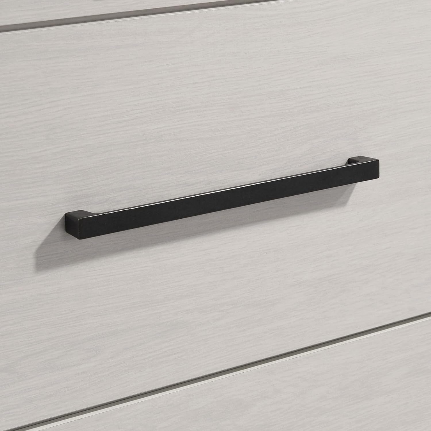 Realynn 5-Piece Wood Bedroom Set, King Size Panel Bed with Dresser, Mirror, and 2 Nightstands, Off-White Finish