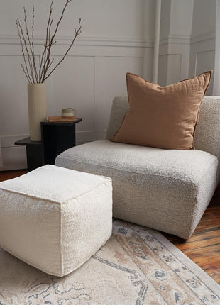 Elegant Boucle Pouf Ottoman - Lightweight Comfort and Style for Modern Living Room Aesthetics - Round Foam-Filled Foot Stool for Relaxation