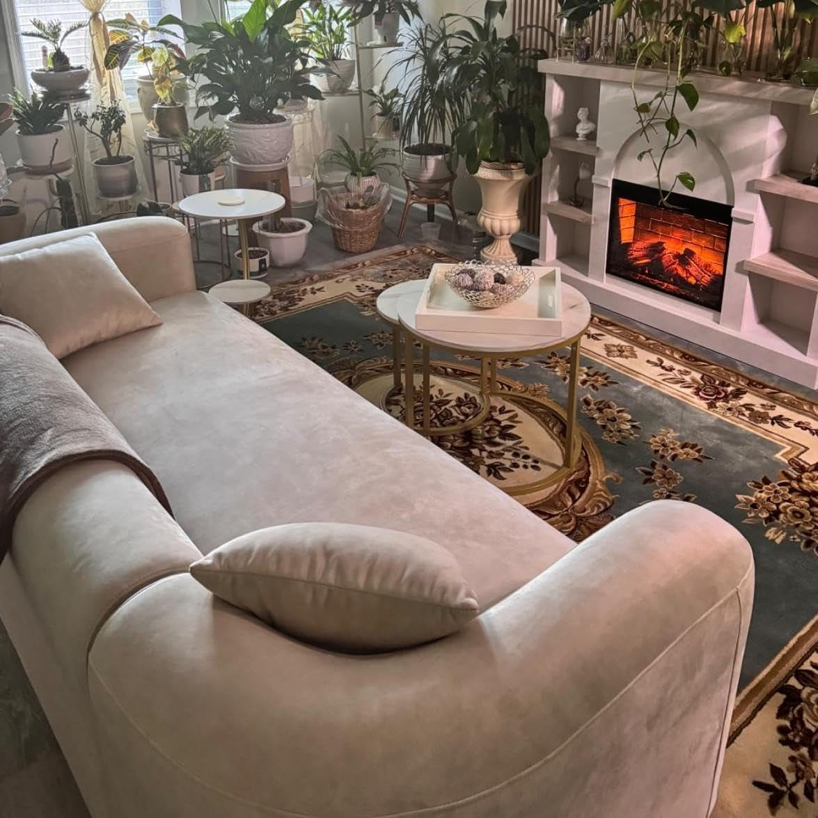 Luxury Modern Tight Curved Back Velvet Sofa, Minimalist Style Comfy Couch for Living Room Apartment, 3 Seater, Cream