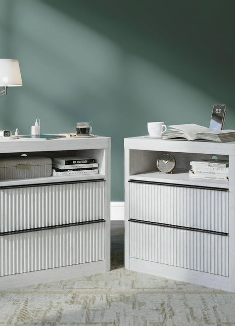 Set of 2 Fluted Nightstands with Drawer Storage, Modern Bedside Tables with USB Port and Outlet, Mid-Century Design for Bedroom and Sofa (White Oak)