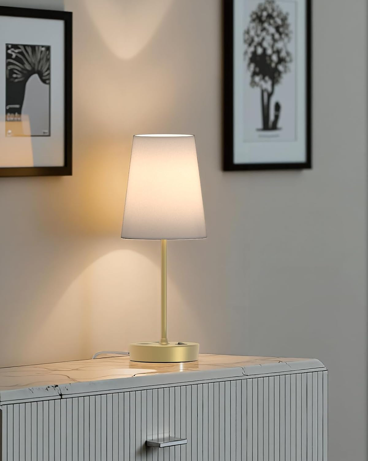 Bedside Table Lamp for Bedroom, 3-Way Dimmable Lamp with AC Outlet and USB C Charging Ports(Pd 20W), Lamps with Shade for Night Stands, Living Room, Desk, and Home Office