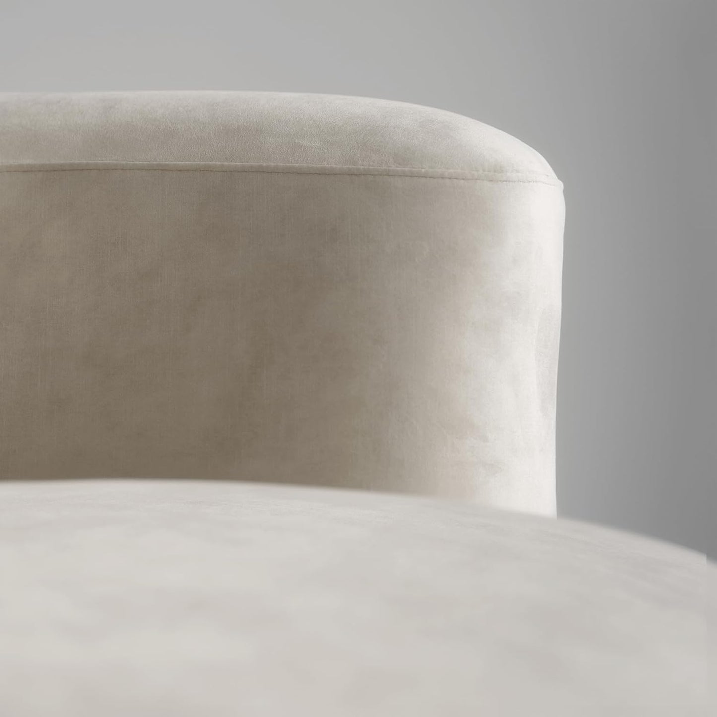 Luxury Modern Tight Curved Back Velvet Sofa, Minimalist Style Comfy Couch for Living Room Apartment Reception Space, Cream Single Chair