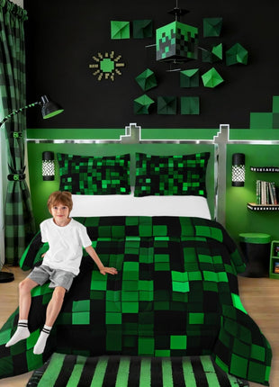 Pixelated Miners Full Size Comforter Set for Kids, Geometric Check Video Game Bedding, Gamepad Camo Grid Quilt with 2 Pillowcases, Black and Green Bedroom Decor