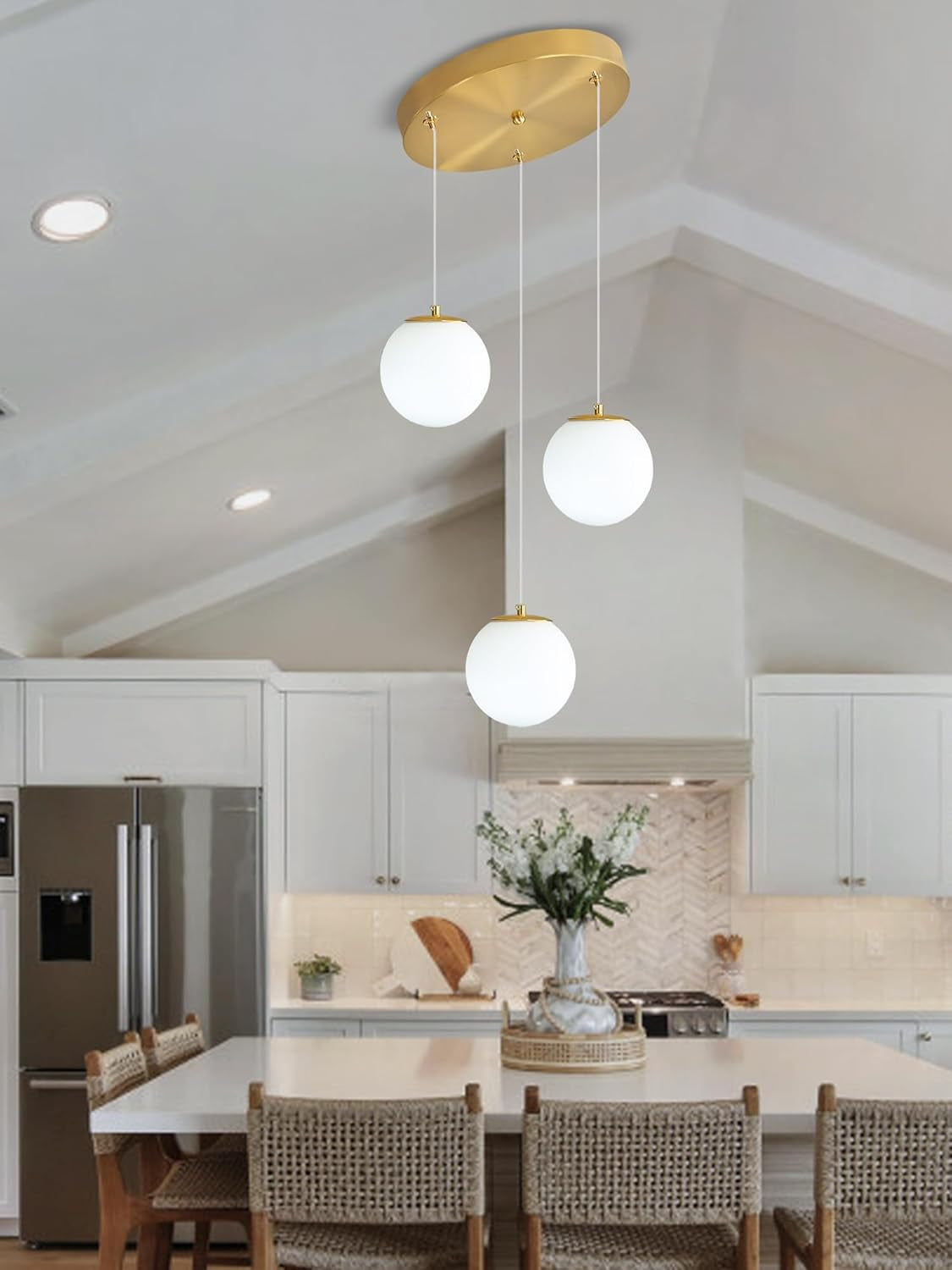 3-Light White Globe Glass Pendant Light Modern Gold Chandelier White Glass Pendant Chandelier for Dining Room Kitchen Island Foyer Hallway