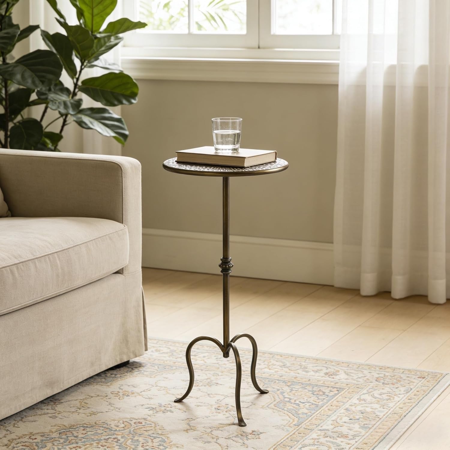 Metal Side Table, Martini Style Coffee Table Vintage Small round Aceent Table 23Inch for Living Room Bedroom Antique