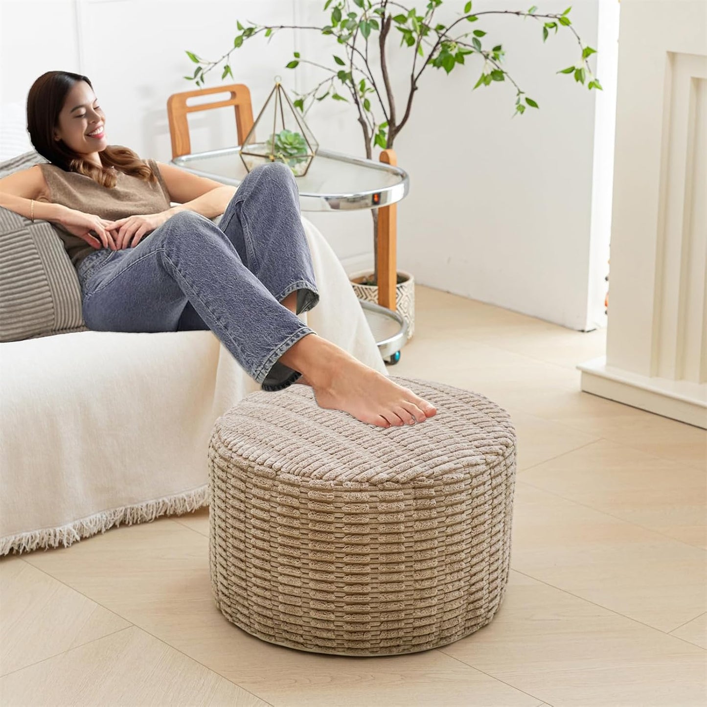 Pouf Ottoman Stuffed round Modern Foam Filled Ottoman Foot Rest Poufs for Living Room Chair Decorative Boho Foot Stool for Wedding Christmas Party