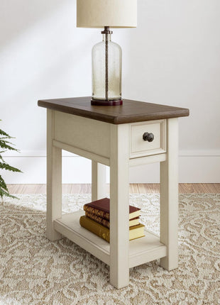 Bolanburg Chairside End Table with Charging Station by Signature Design by Ashley, Two-Tone Wood Accent Table with Drawer Storage and Plank Top in Antique White Finish for Living Room or Bedroom